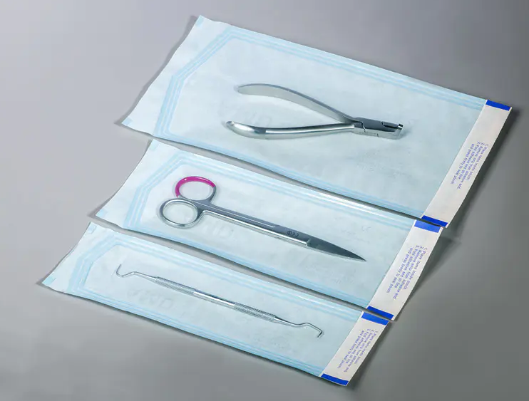 Kako samozatvarajuće vrećice za sterilizaciju osiguravaju sterilnu barijeru medicinskih uređaja?